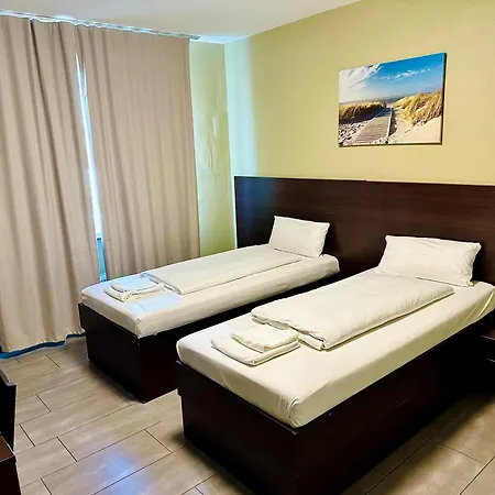 Star Hotel 3*