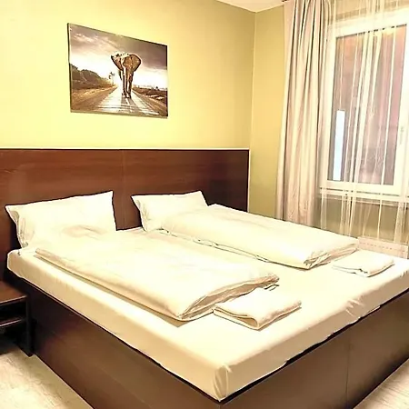 Star Hotel